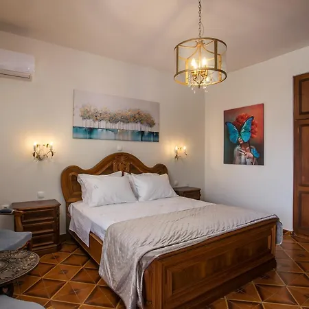 Luciana Apartment